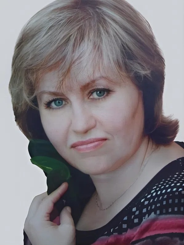 Земцова  Ольга Эдуардовна.